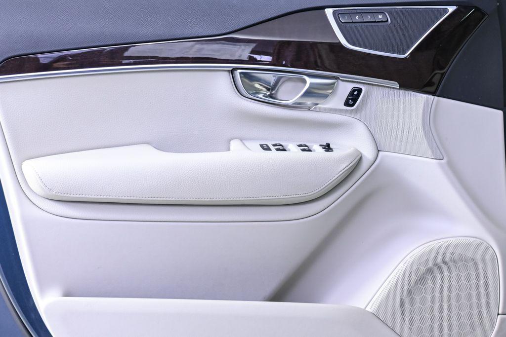 used 2019 Volvo XC90 car, priced at $20,575