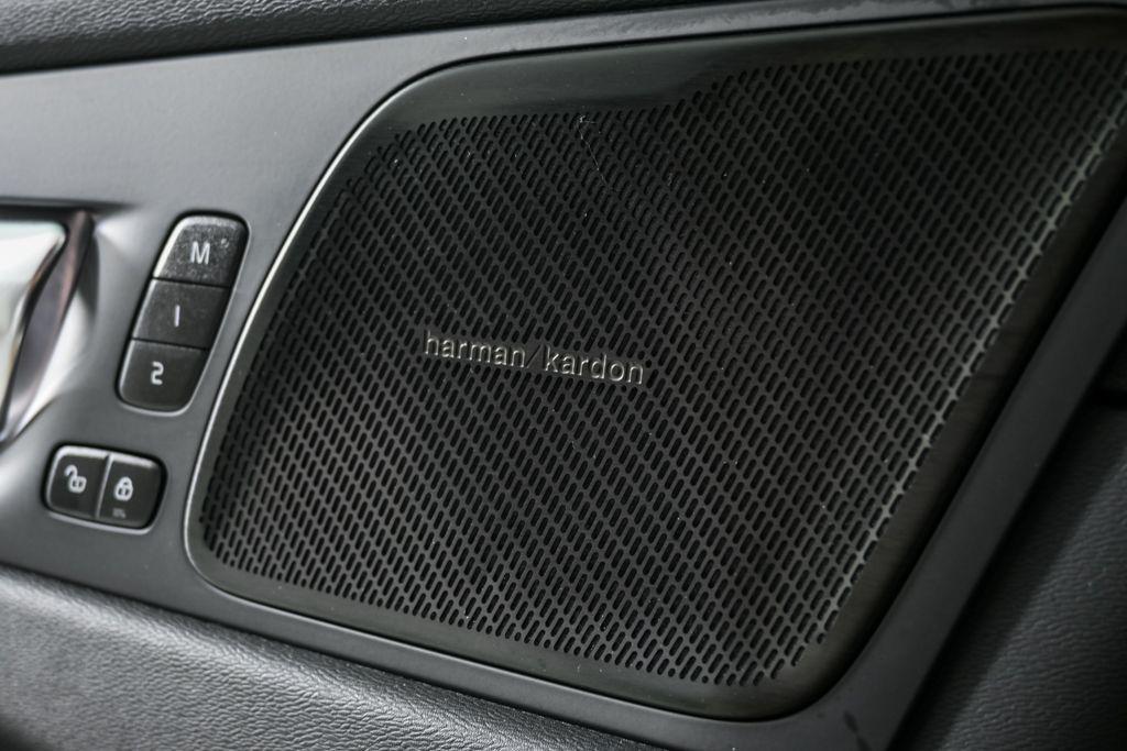 used 2023 Volvo XC60 car, priced at $38,133
