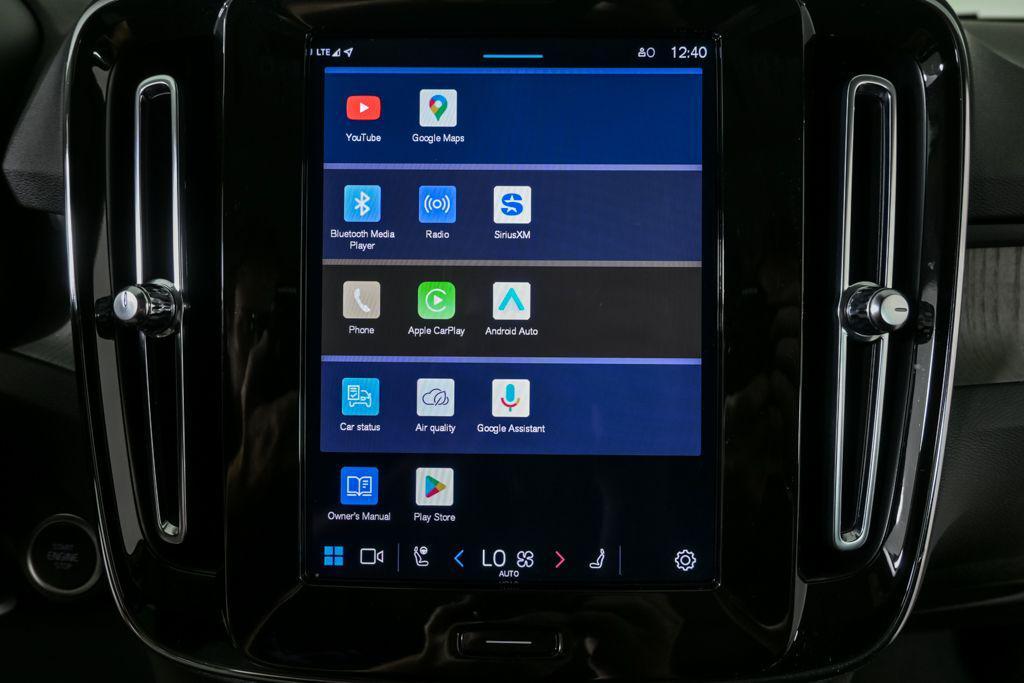 used 2023 Volvo XC40 car, priced at $31,220