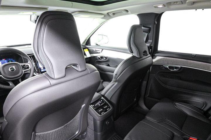 new 2025 Volvo XC90 Plug-In Hybrid car, priced at $79,405