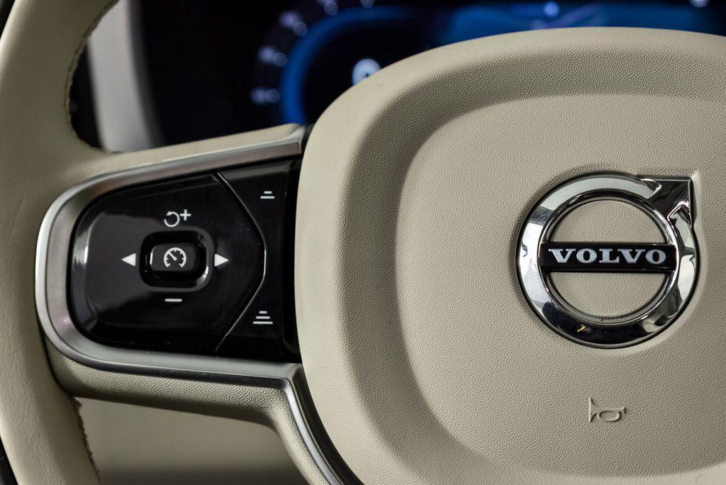 used 2023 Volvo XC60 car, priced at $34,119