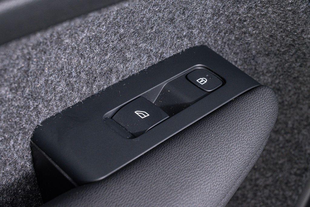 used 2025 Volvo XC40 car, priced at $36,654