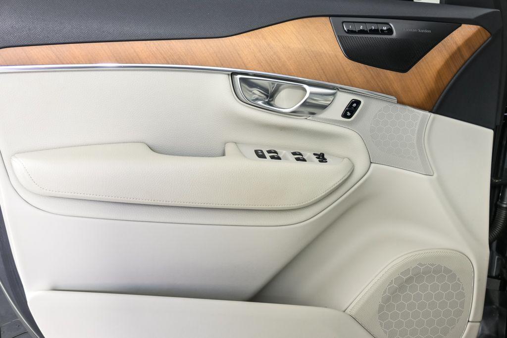 used 2021 Volvo XC90 car, priced at $33,838