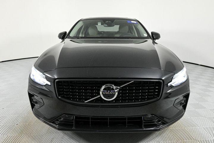 new 2024 Volvo S60 car, priced at $44,612