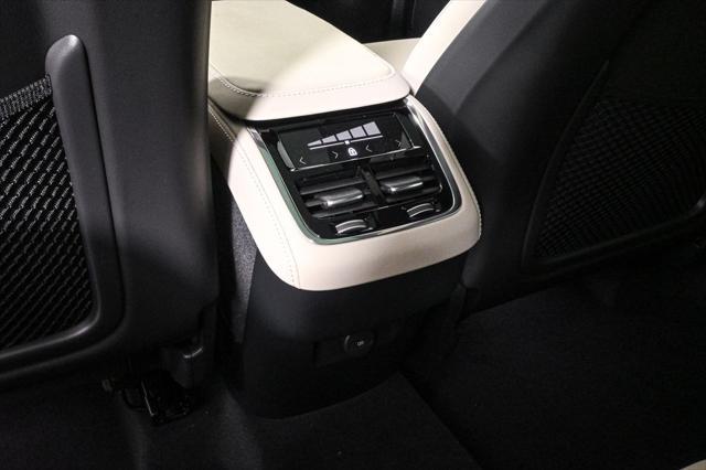 new 2025 Volvo XC90 car, priced at $60,545