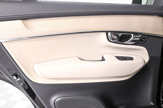 new 2025 Volvo XC90 car, priced at $60,545