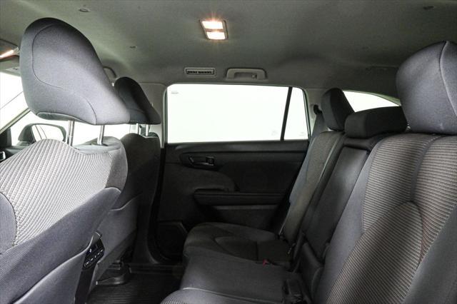 used 2022 Toyota Highlander car, priced at $29,900