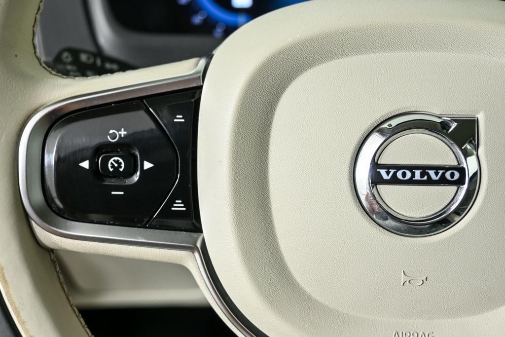 used 2024 Volvo XC90 Recharge Plug-In Hybrid car, priced at $53,177