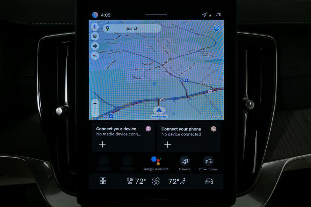new 2026 Volvo XC90 Plug-In Hybrid car