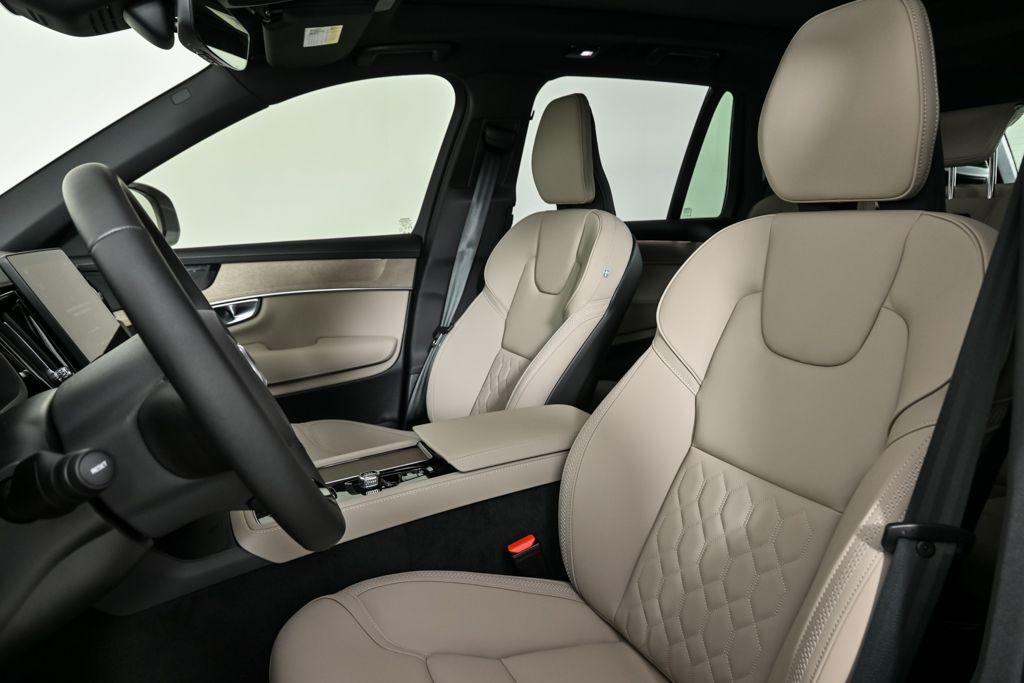 new 2026 Volvo XC90 car