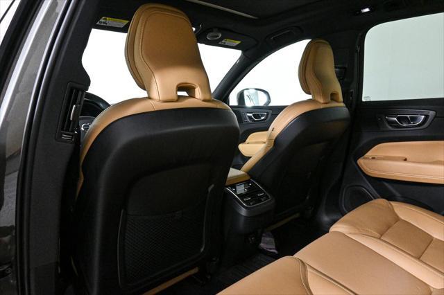 used 2022 Volvo XC60 car, priced at $33,816