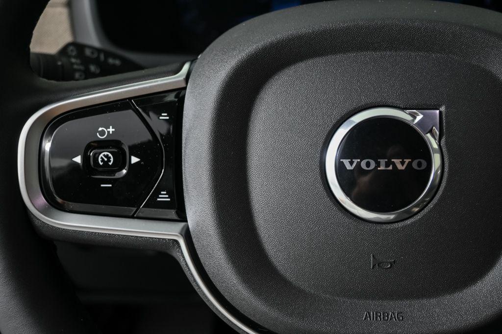 new 2026 Volvo XC90 car, priced at $71,825