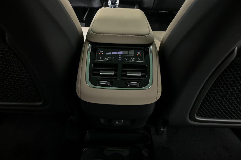 new 2026 Volvo XC90 car
