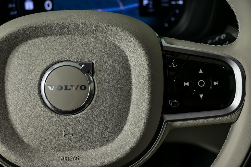 new 2026 Volvo XC60 Plug-In Hybrid car, priced at $75,235