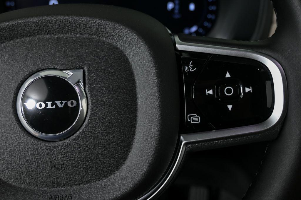 new 2026 Volvo XC90 car, priced at $67,275