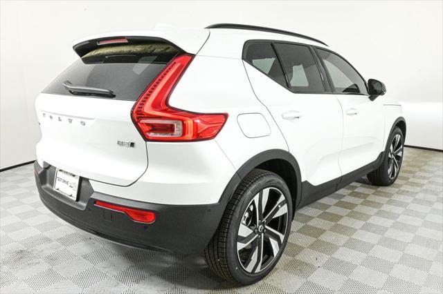 new 2025 Volvo XC40 car, priced at $50,565