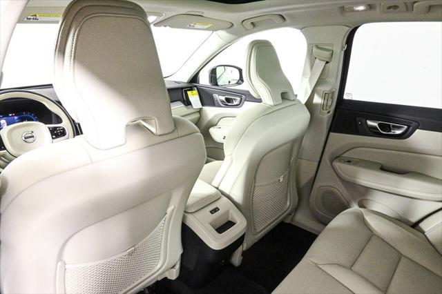 new 2025 Volvo XC60 car, priced at $55,360