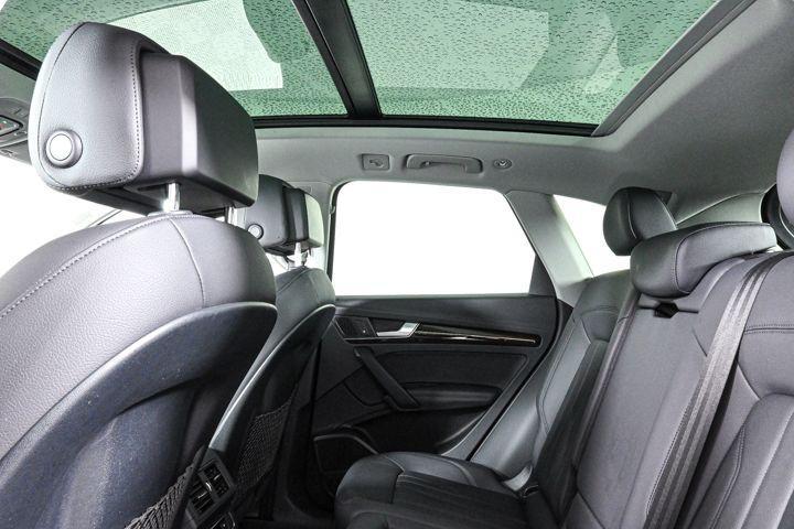 used 2020 Audi Q5 car, priced at $27,900