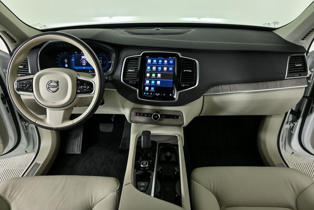 used 2024 Volvo XC90 Recharge Plug-In Hybrid car, priced at $51,656