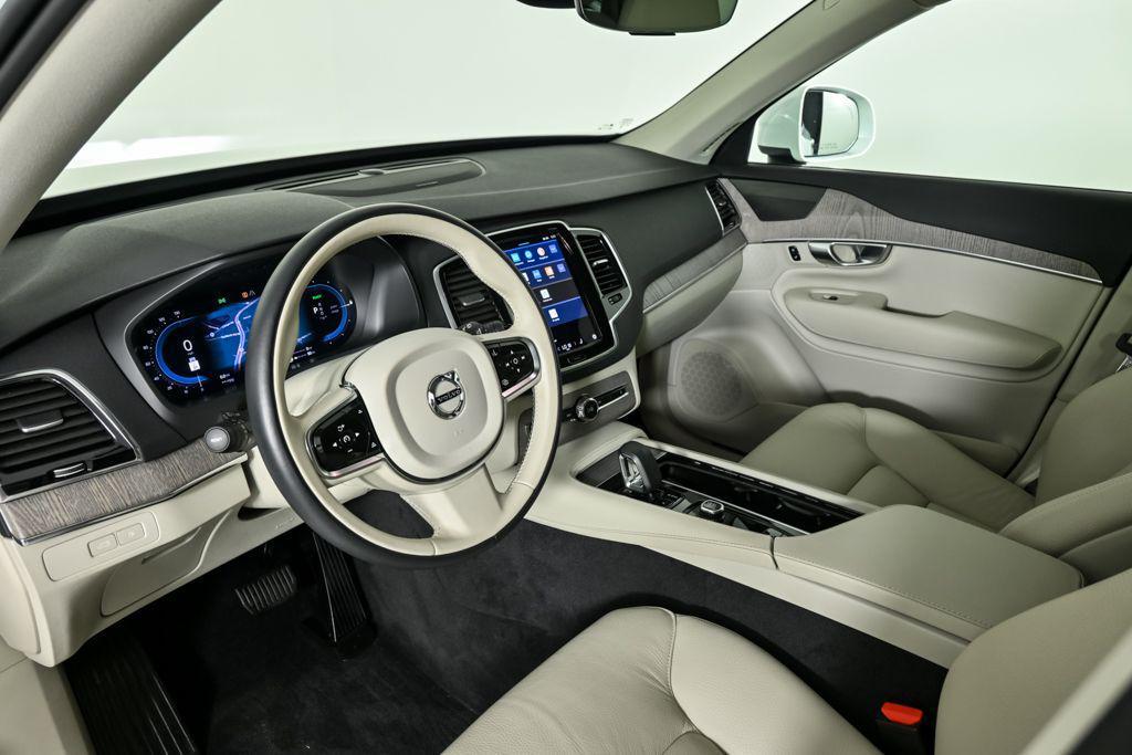 used 2024 Volvo XC90 Recharge Plug-In Hybrid car, priced at $51,656