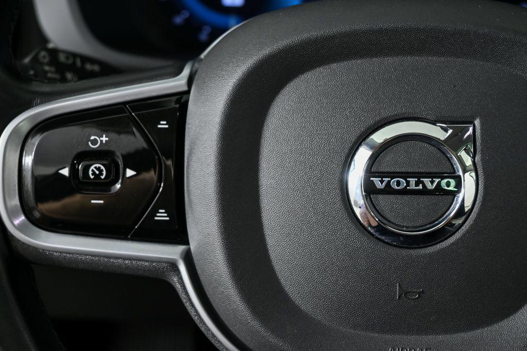 used 2022 Volvo XC60 car, priced at $32,940