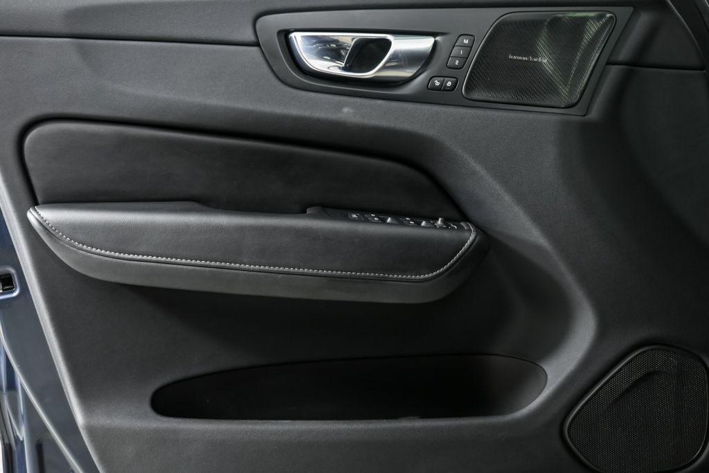 used 2022 Volvo XC60 car, priced at $32,940