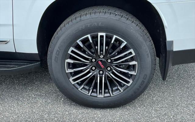 used 2025 GMC Yukon XL car, priced at $77,225