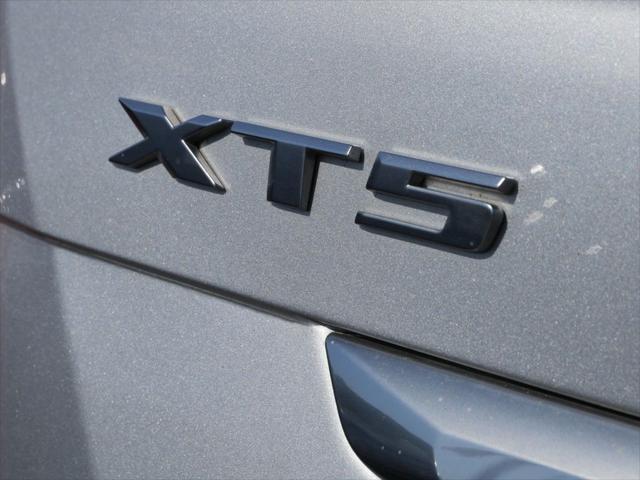 used 2019 Cadillac XT5 car, priced at $22,980