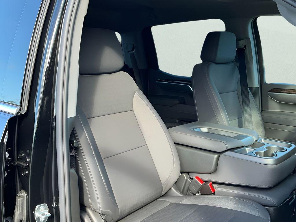 new 2026 GMC Sierra 1500 car, priced at $54,040