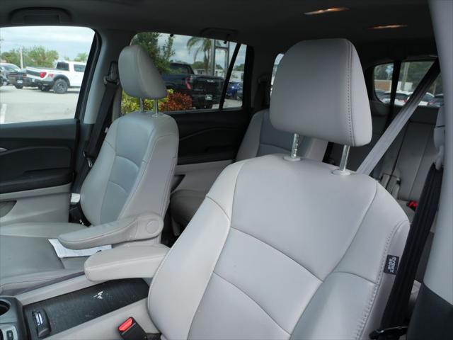 used 2020 Honda Pilot car, priced at $22,993