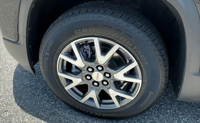 used 2022 GMC Acadia car, priced at $25,795
