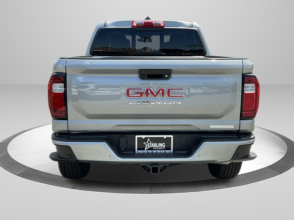 new 2026 GMC Canyon car, priced at $45,425