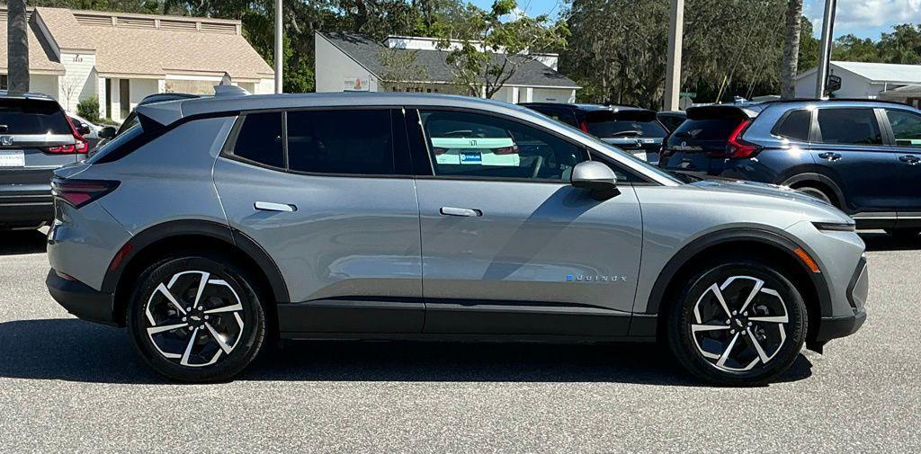 used 2025 Chevrolet Equinox EV car, priced at $27,500