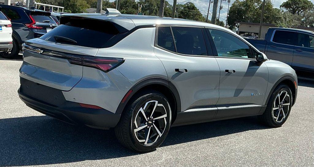 used 2025 Chevrolet Equinox EV car, priced at $27,500