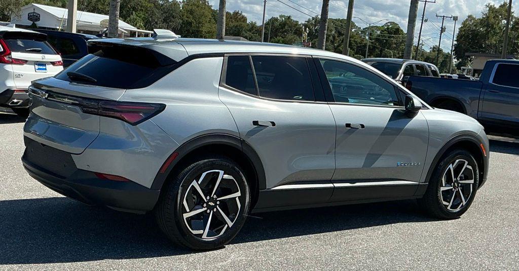 used 2025 Chevrolet Equinox EV car, priced at $27,500