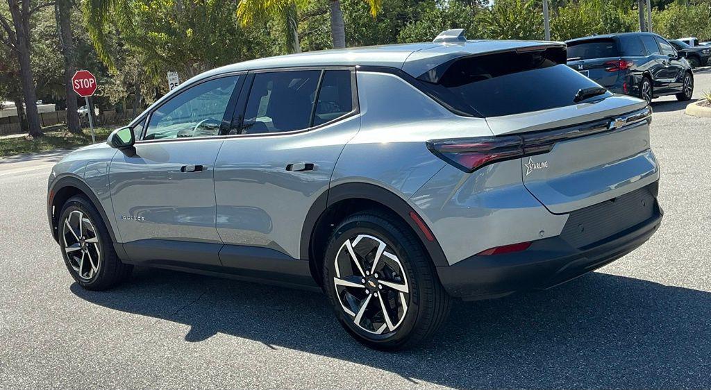 used 2025 Chevrolet Equinox EV car, priced at $27,500