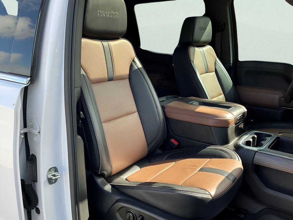 used 2021 Chevrolet Silverado 1500 car, priced at $39,595