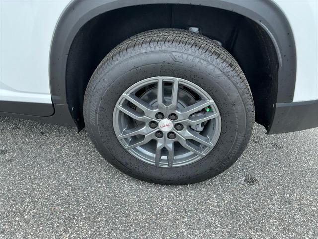 new 2025 GMC Acadia car, priced at $41,520