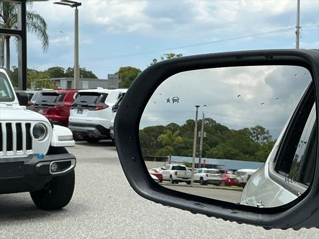 new 2025 GMC Acadia car, priced at $42,413