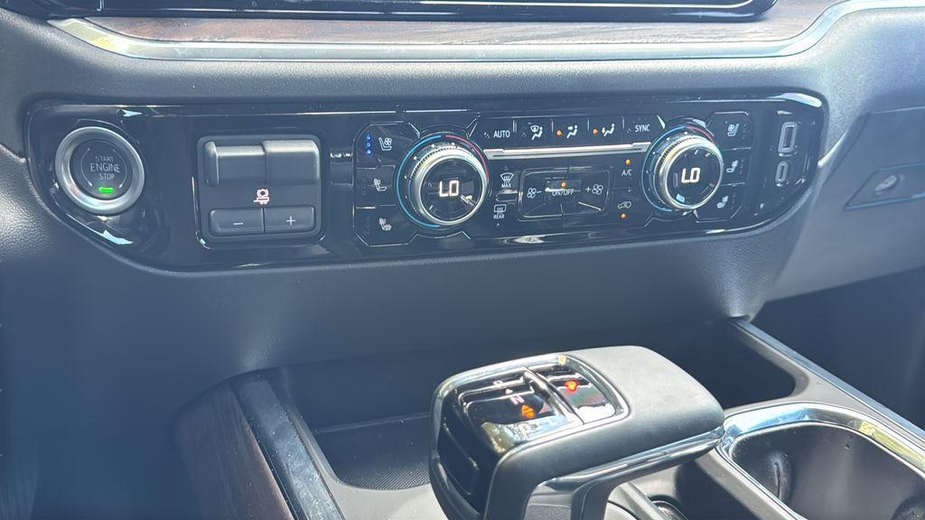 new 2025 GMC Sierra 1500 car, priced at $63,659