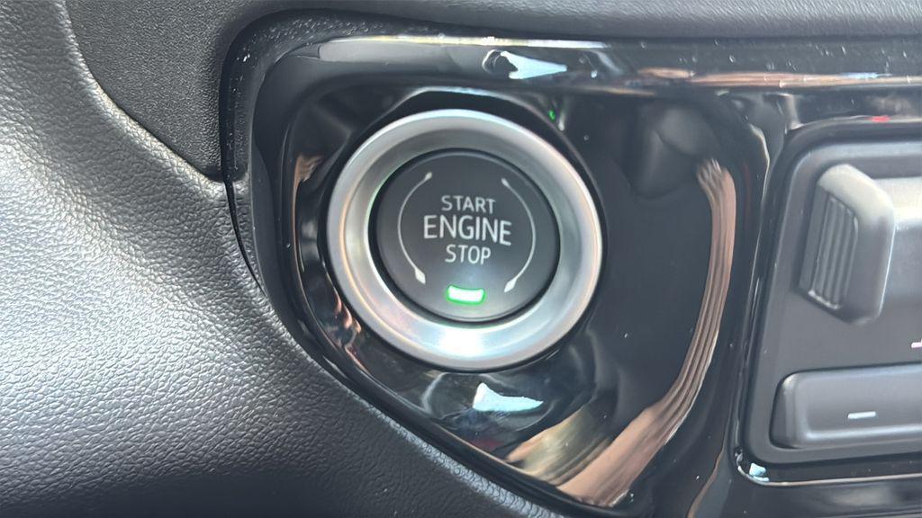 new 2025 GMC Sierra 1500 car, priced at $63,659