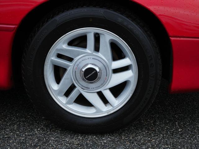 used 1995 Chevrolet Camaro car, priced at $6,589