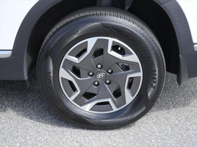 used 2023 Hyundai SANTA FE HEV car, priced at $22,731