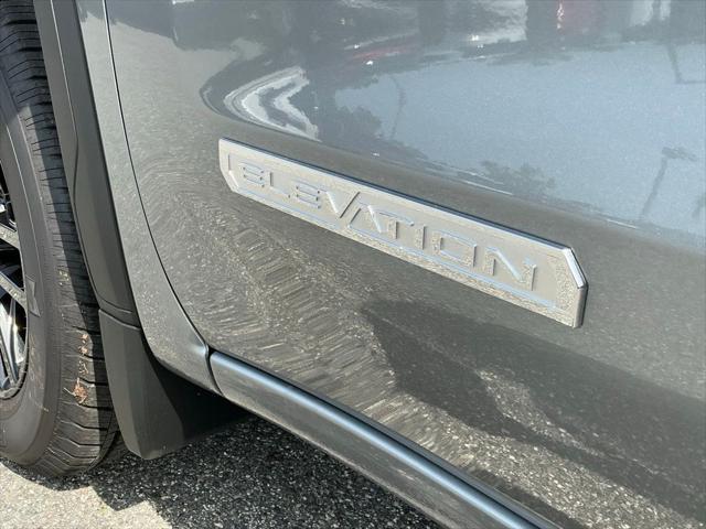 new 2025 GMC Sierra 1500 car, priced at $48,168