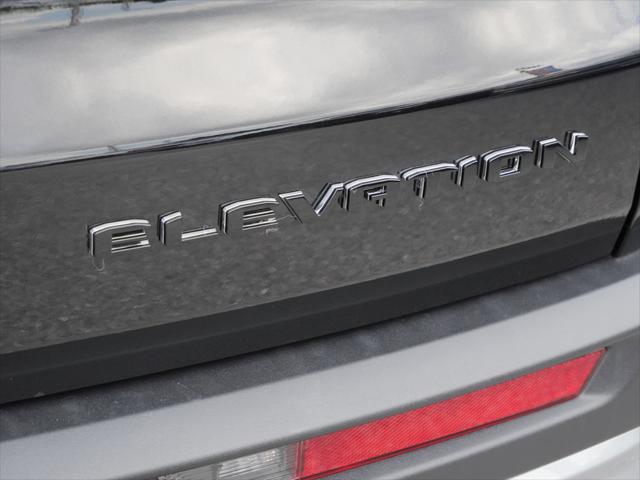 new 2025 GMC Acadia car, priced at $44,012