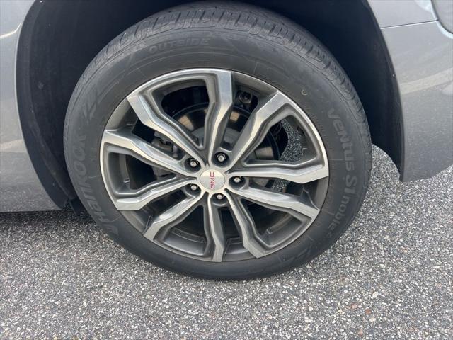 used 2020 GMC Terrain car, priced at $25,995