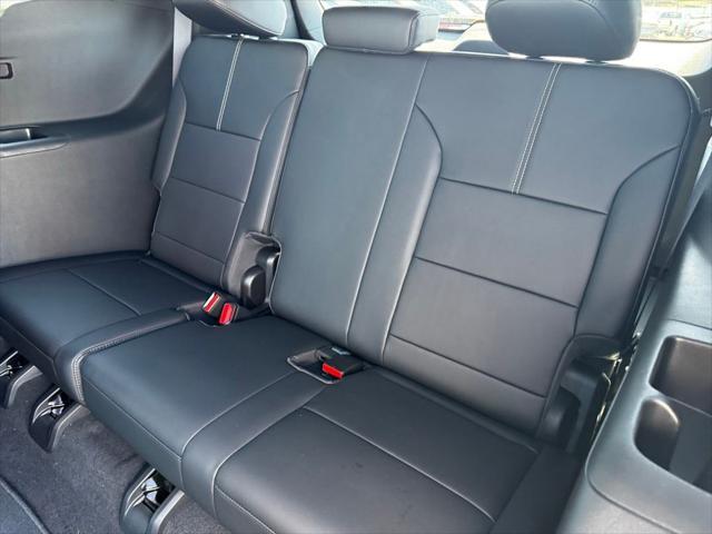 new 2025 GMC Acadia car, priced at $50,525