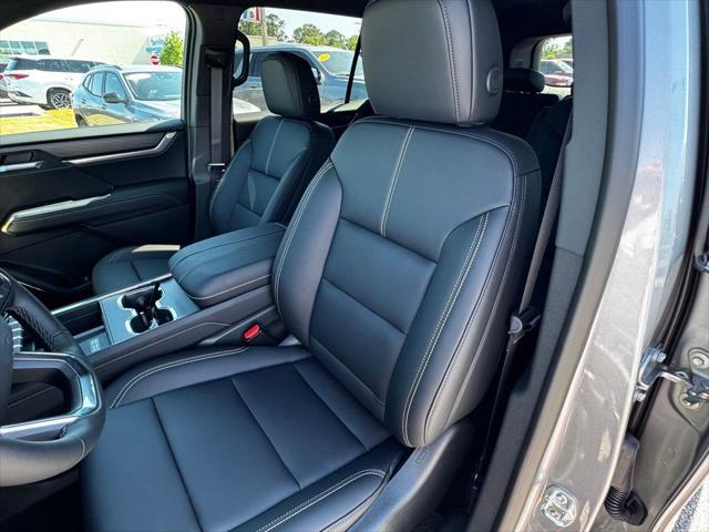 new 2025 GMC Acadia car, priced at $50,525