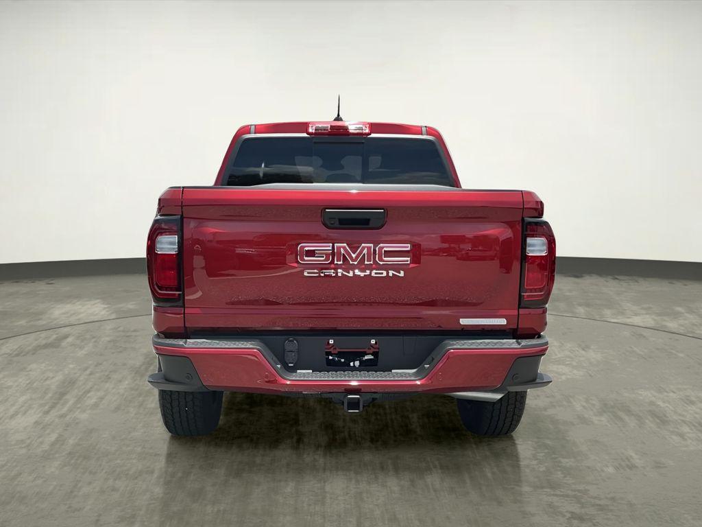 new 2025 GMC Canyon car, priced at $39,421