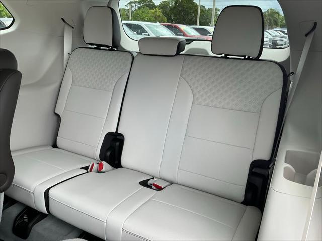 new 2025 GMC Acadia car, priced at $63,260